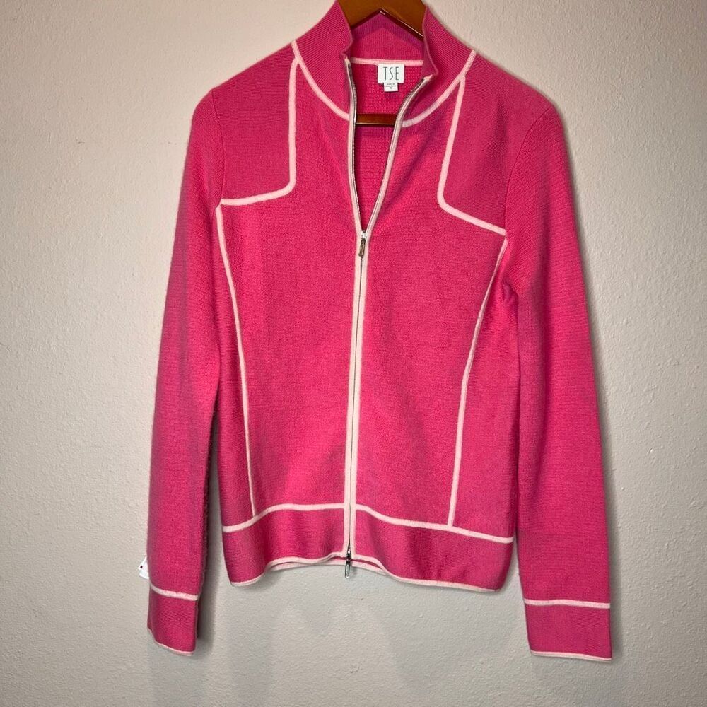 TSE full-zip cashmere cardigan featuring white contrast piping and a mock neck